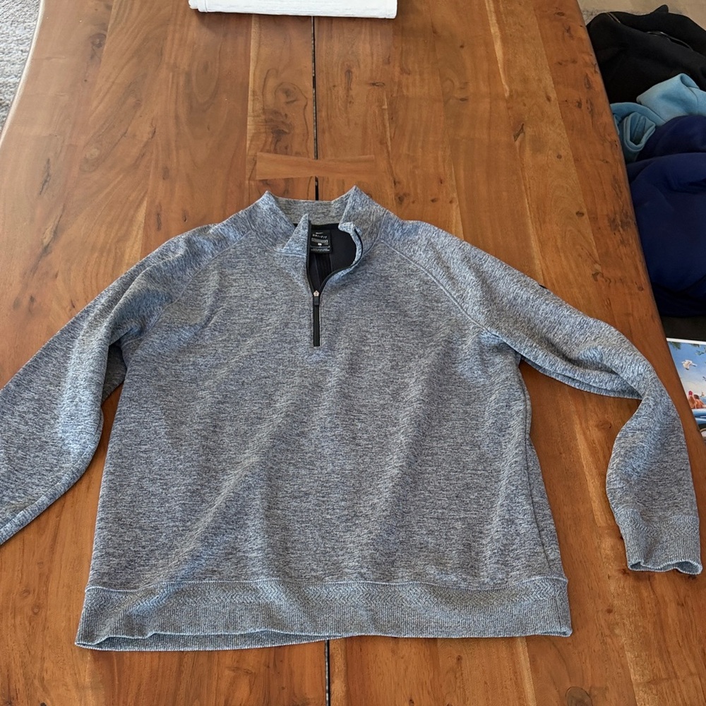 Nike Men's Heather Gray Quarter-Zip Pullover Sweater
